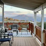 Sierra Mountain Lodge - Vacation Rentals - Yosemite